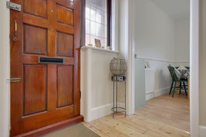 Entrance Hall- click for photo gallery